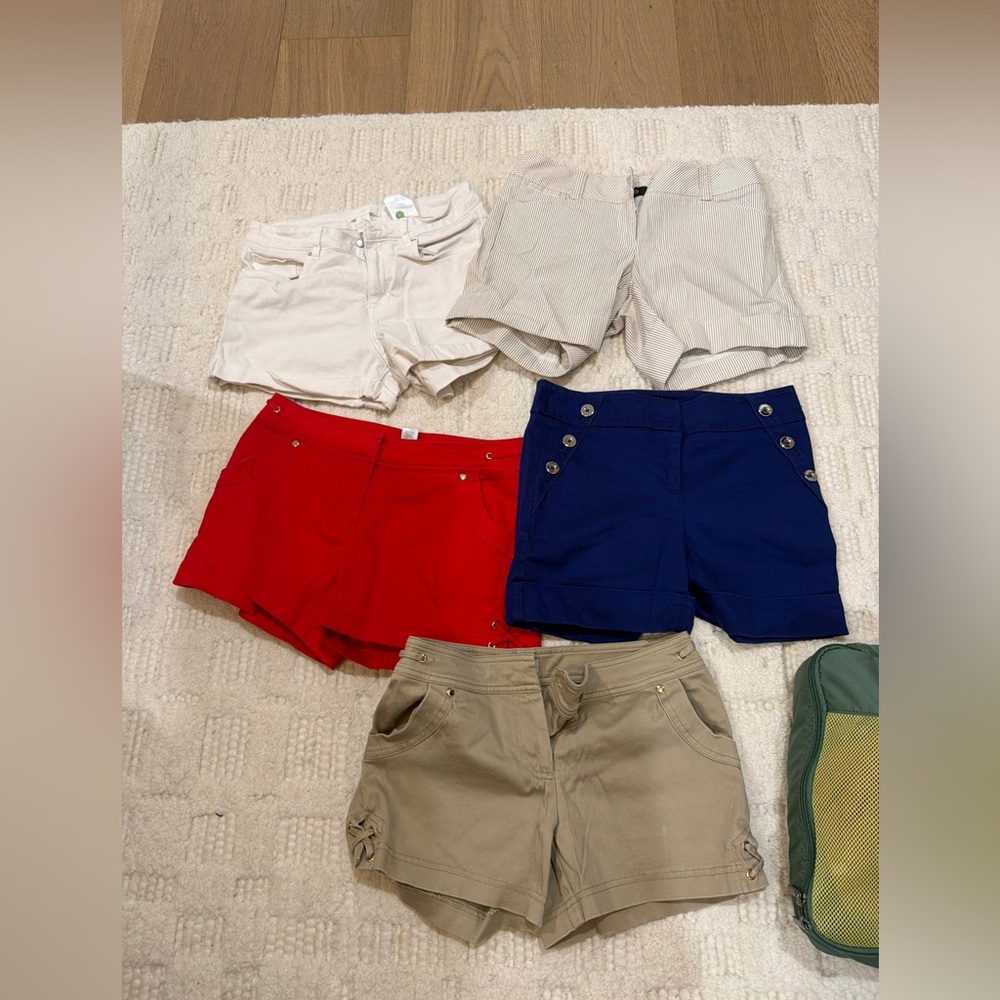 Bundle of 5 shorts